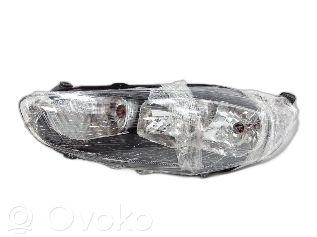 Ford Focus Headlight/headlamp 