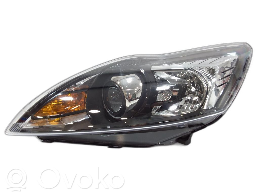 Ford Focus Headlight/headlamp 