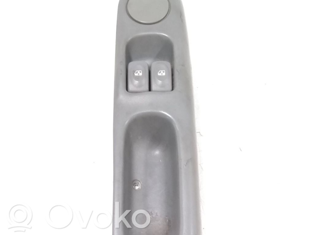 Electric window control switch   8200189848,7700832376G,12809882,20251434,VDMS13