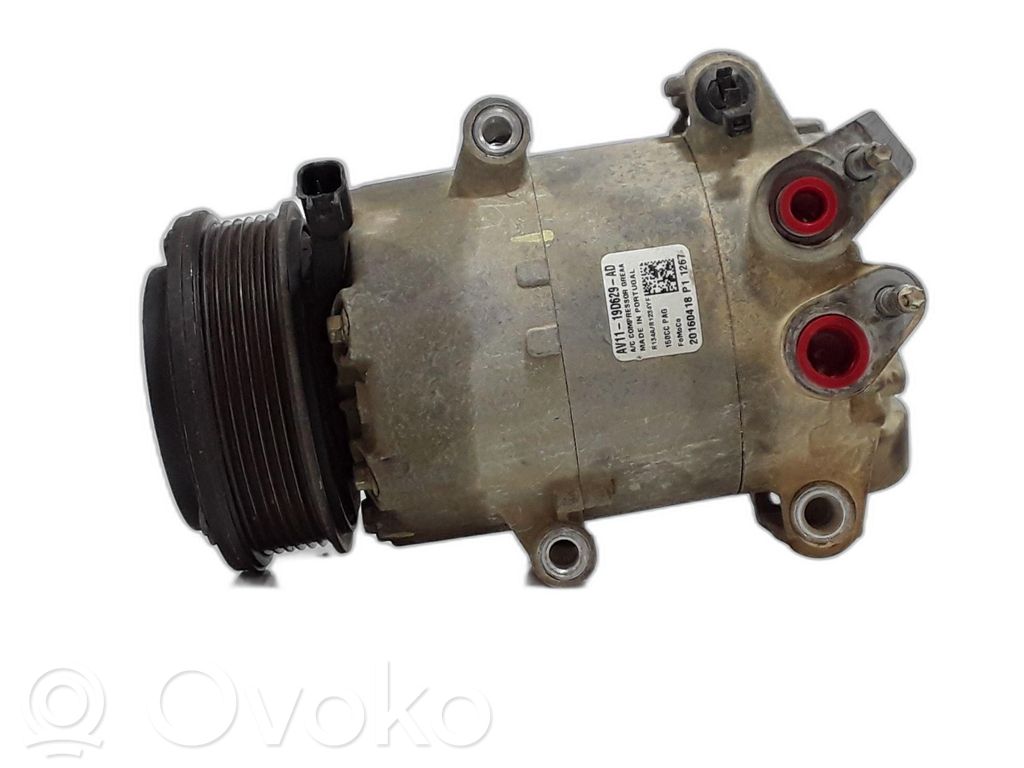 Ford Fiesta I Klimakompressor Pumpe 