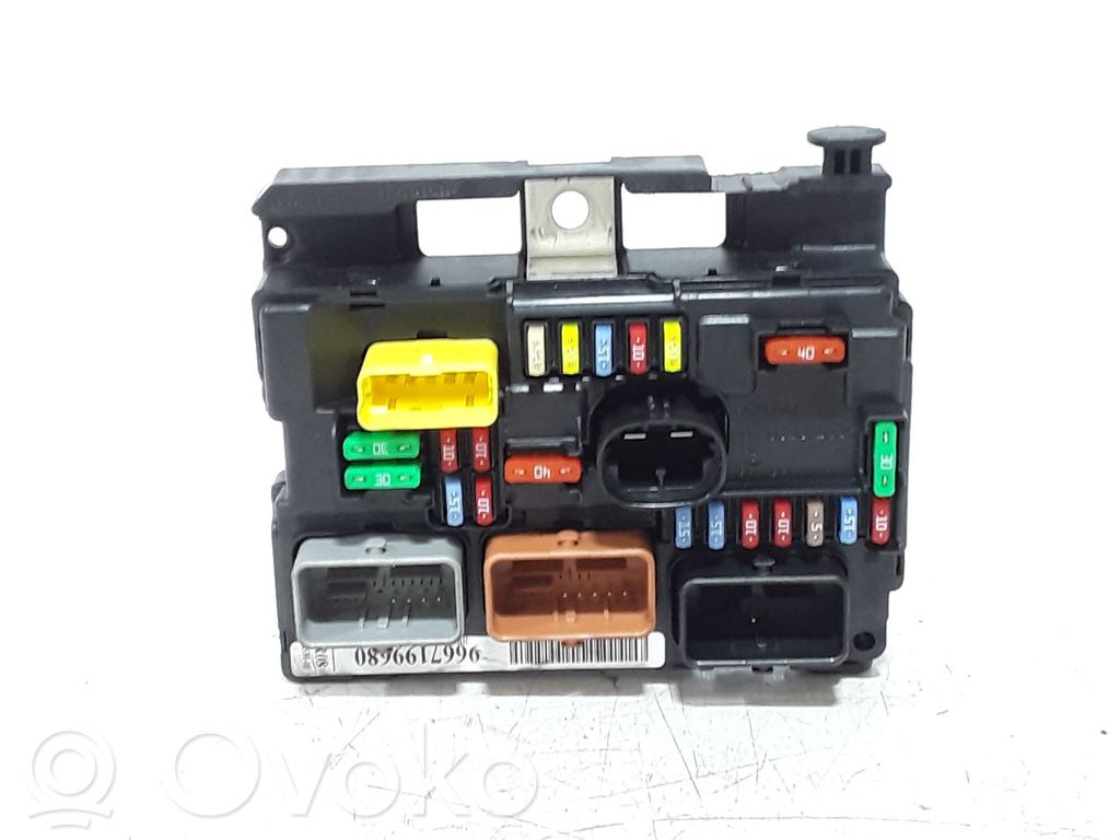 Módulo de fusible   0000654588,9667199680,12878377,20251203,VDMS13