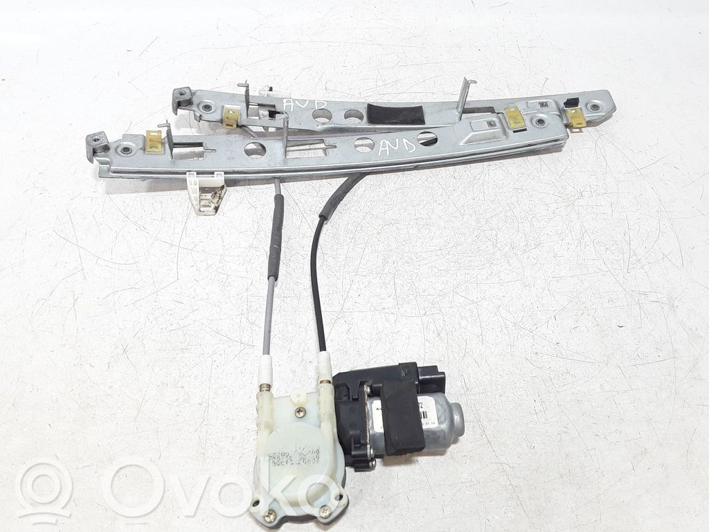 Renault Megane II Elektryczny podnośnik szyby drzwi przednich 