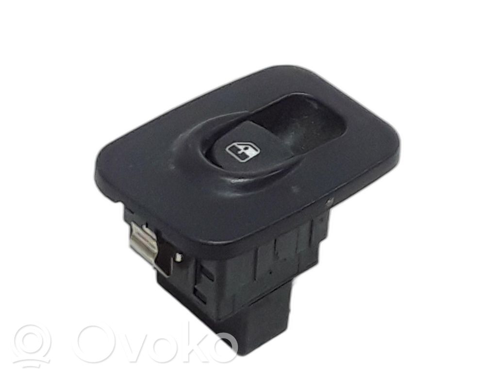 Electric window control switch   735360607,15387587,20251668,VDMS13