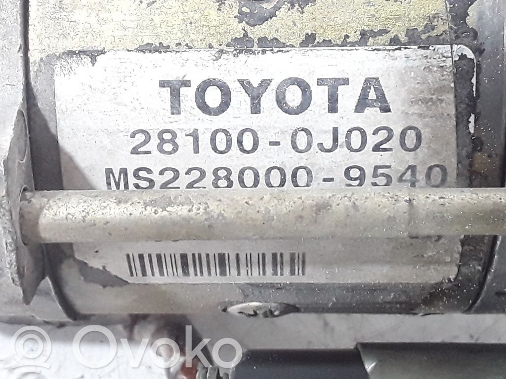 Toyota Yaris Rozrusznik 