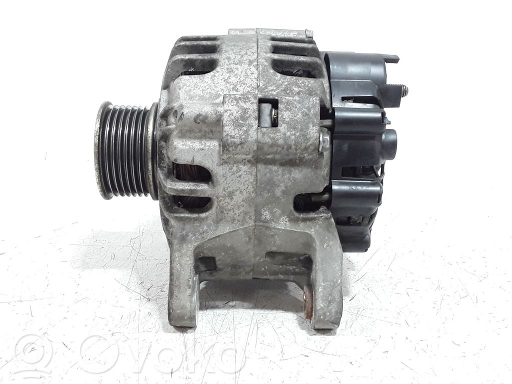 Renault Clio II Generator/alternator 