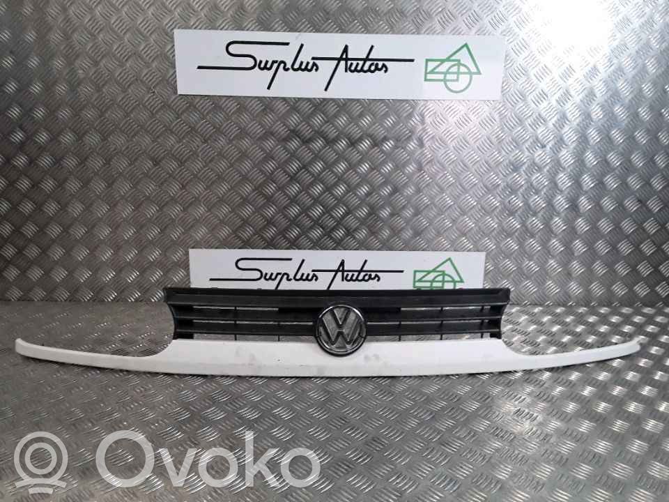 Volkswagen Golf Sportsvan Griglia superiore del radiatore paraurti anteriore 