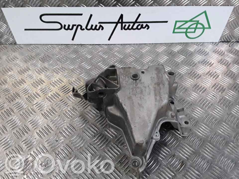 Volkswagen Golf VII Suport tampon motor 