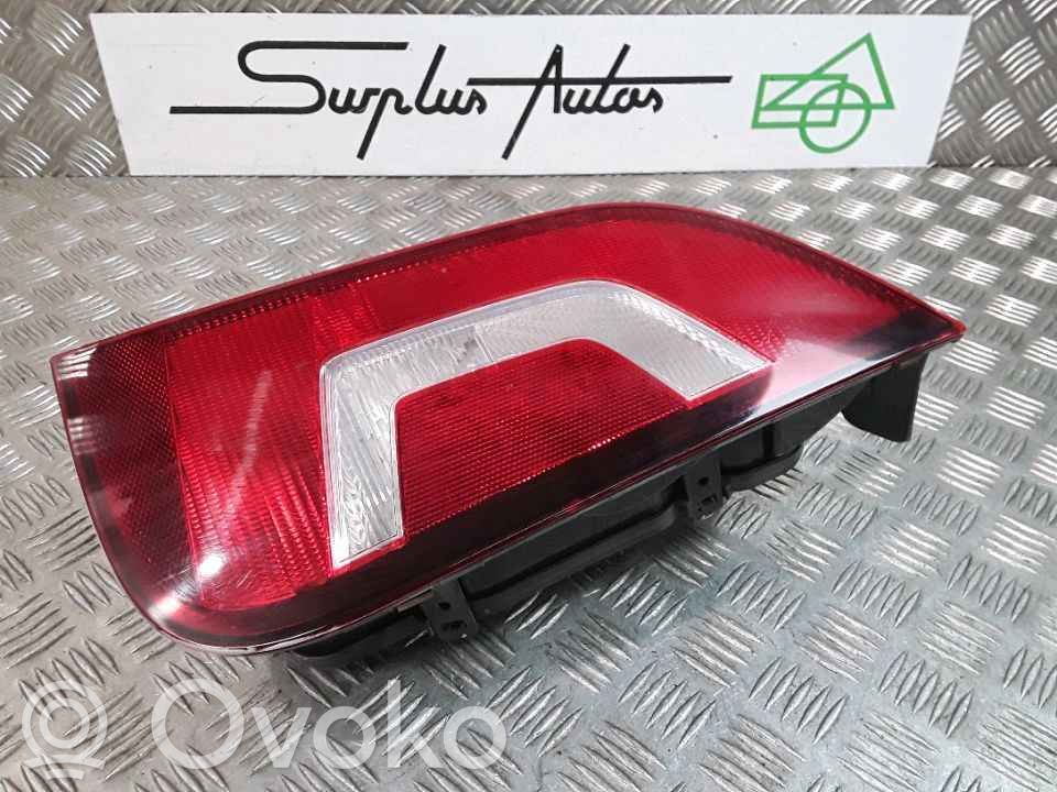 Volkswagen Up Lampă spate în caroserie 