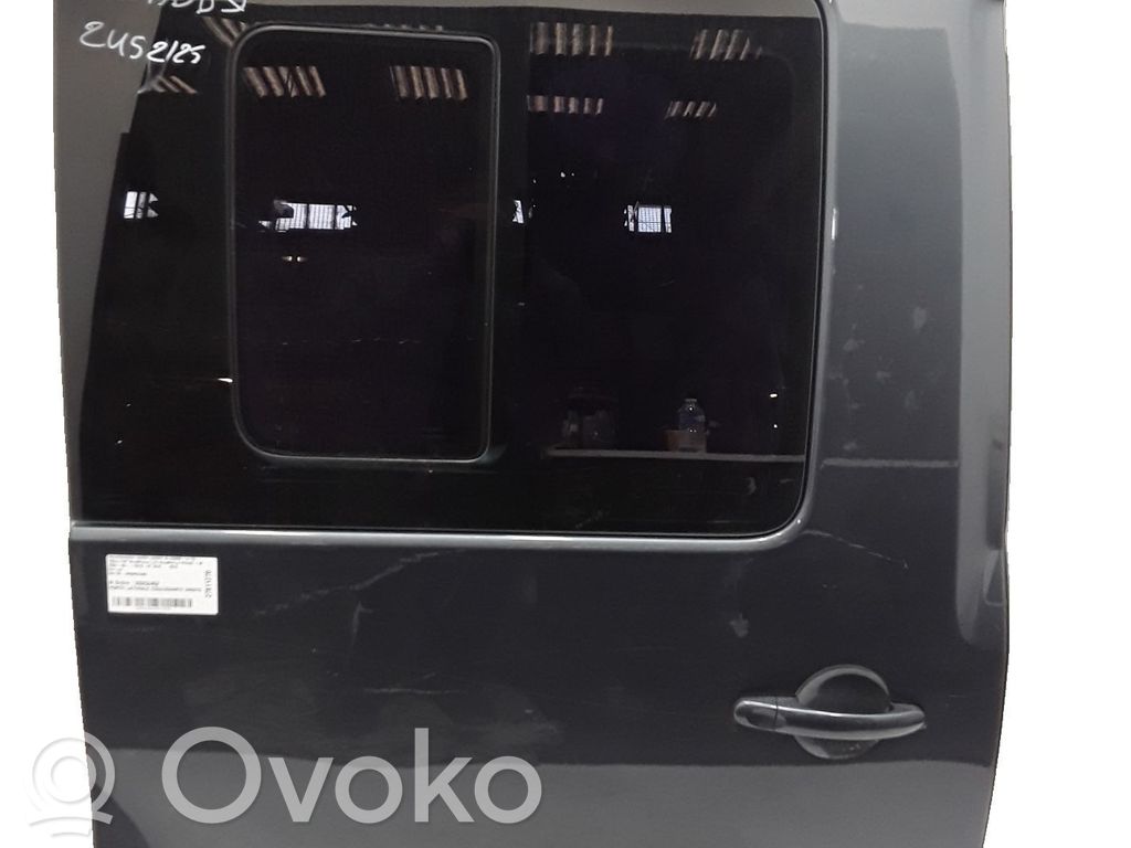 Volkswagen Caddy Side sliding door 