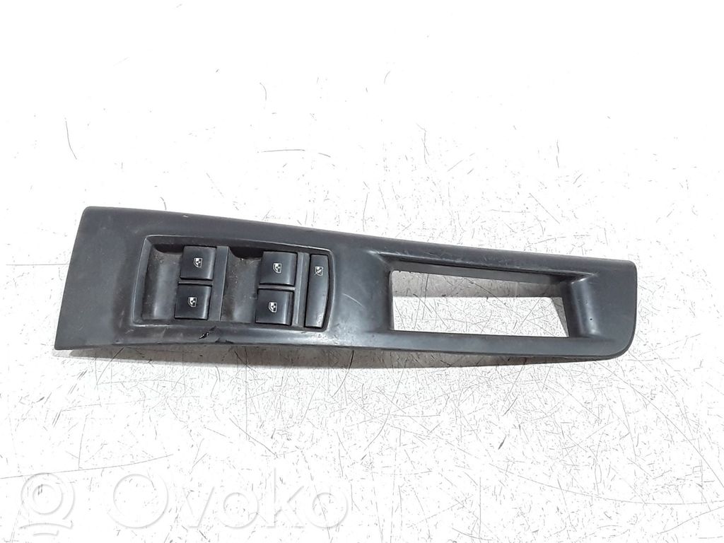Opel Meriva A Comutator comandă geamuri electrice 