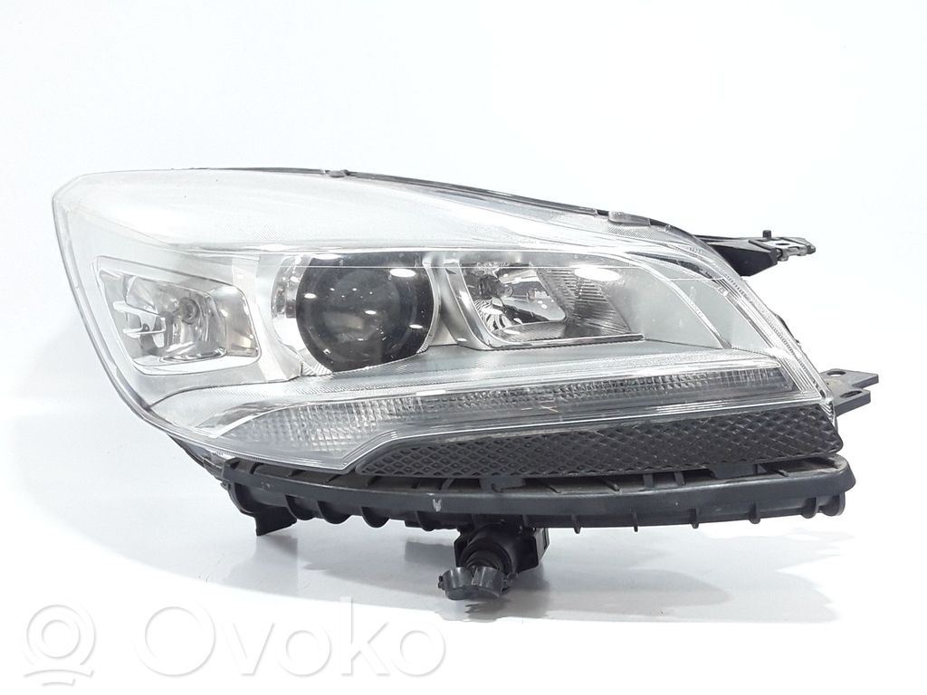 Ford Kuga II Headlight/headlamp 