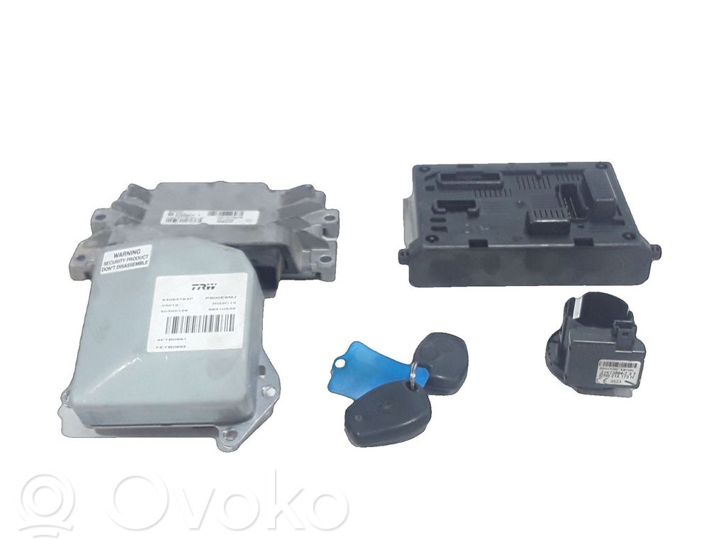 Engine ECU kit and lock set   237101907R,S180042157,20260923,38752815,VDMS13