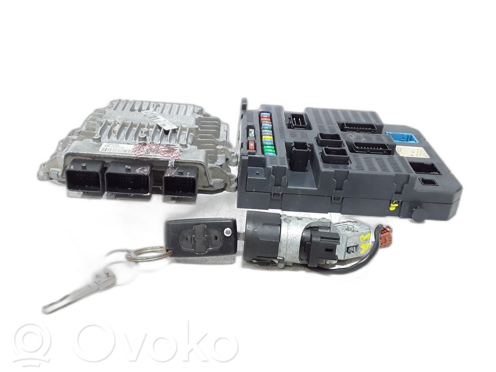 Peugeot 1007 Komputer / Sterownik ECU i komplet kluczy 