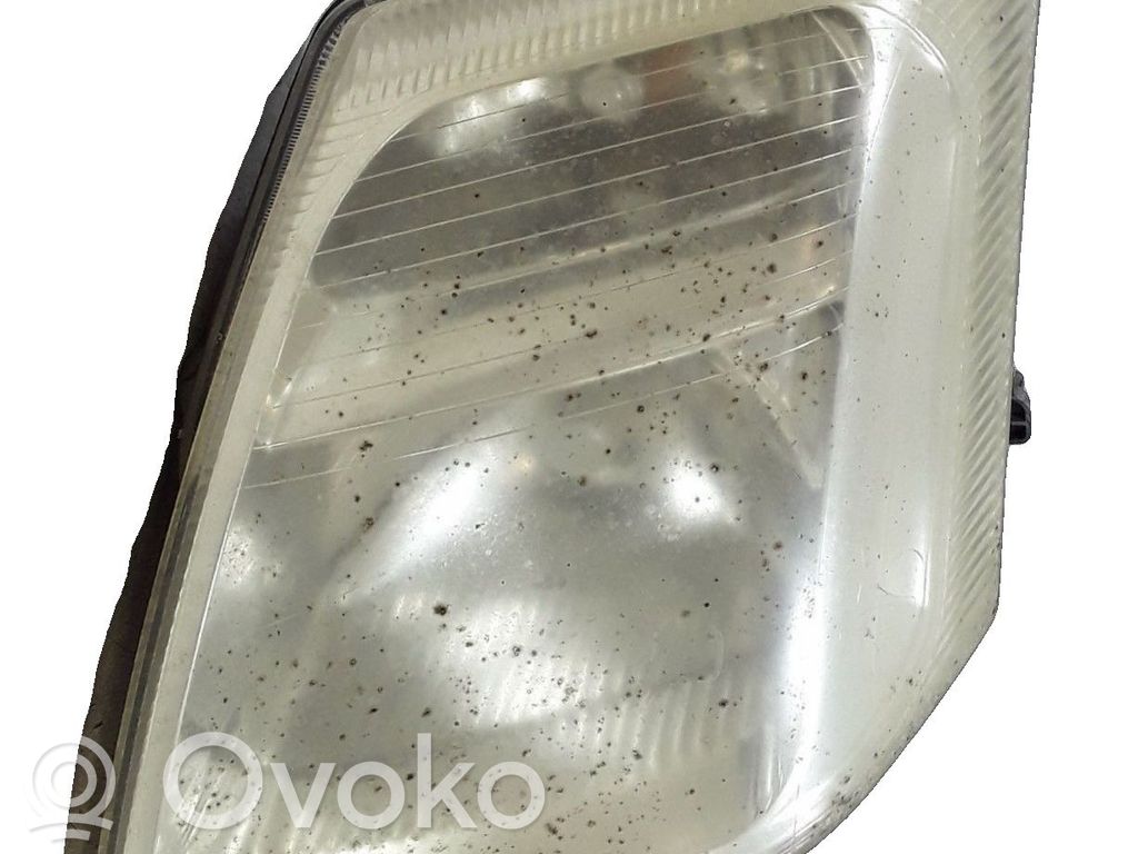 Citroen C2 Lampa przednia