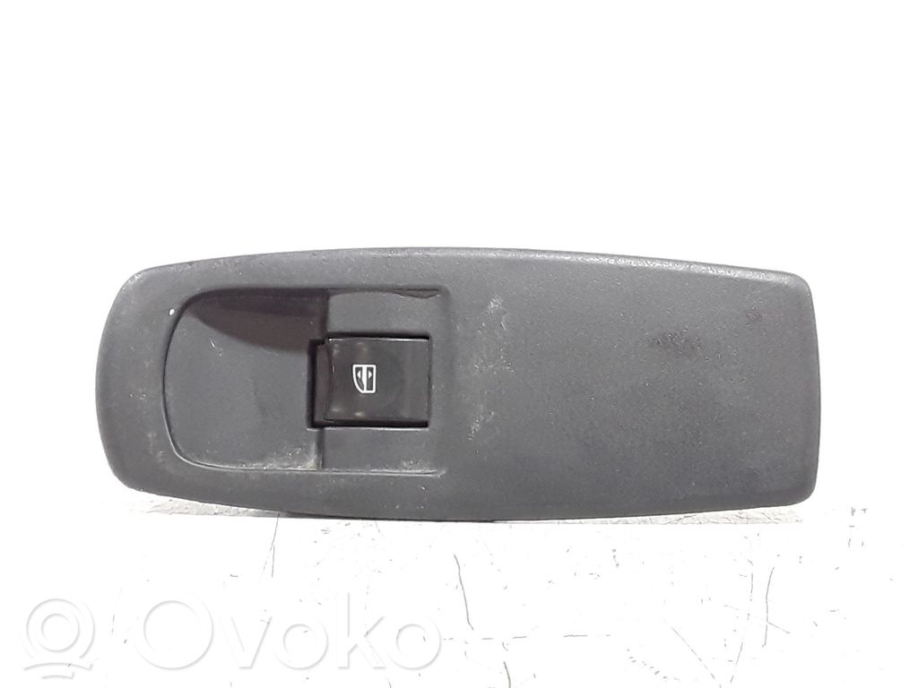 Renault Koleos I Interruptor del elevalunas eléctrico