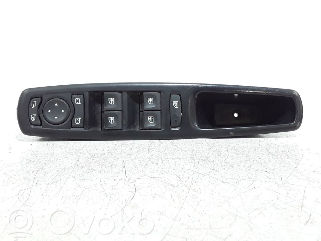 Renault Scenic III - Grand scenic III Interruptor del elevalunas eléctrico