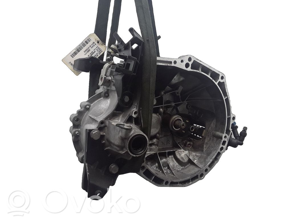 Peugeot 208 I 5 Gang Schaltgetriebe