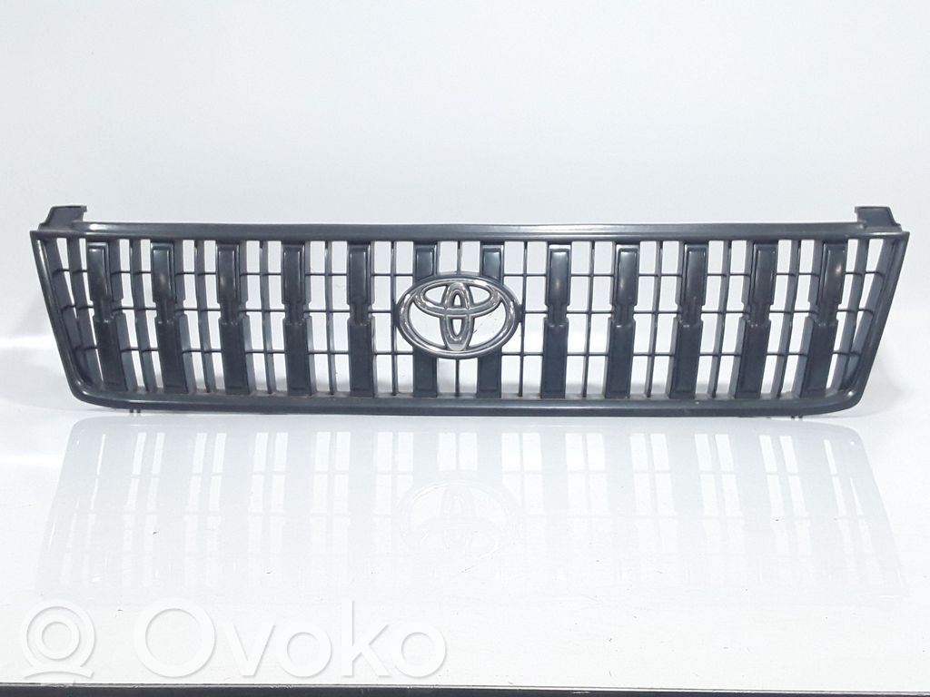 Toyota Land Cruiser (HDJ90) Maskownica / Grill / Atrapa górna chłodnicy