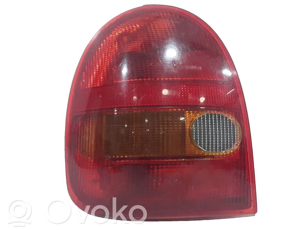 Opel Corsa B Lampa tylna 