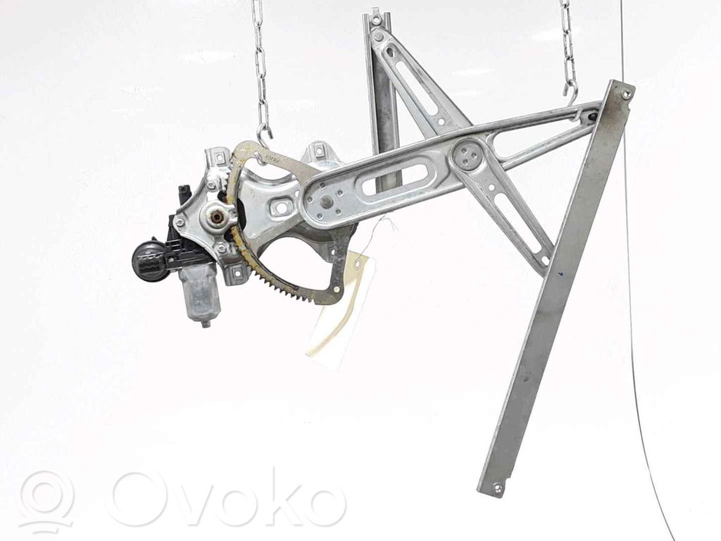 Toyota Yaris Front door window regulator with motor 