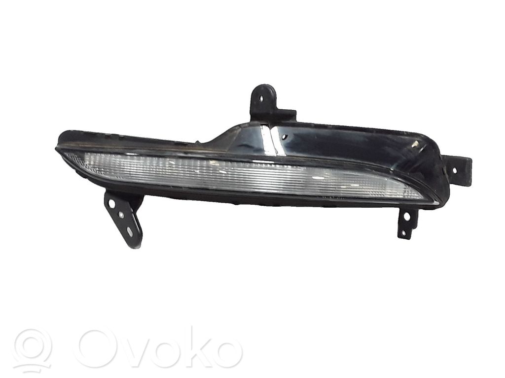 Renault Megane IV Semnalizator față 