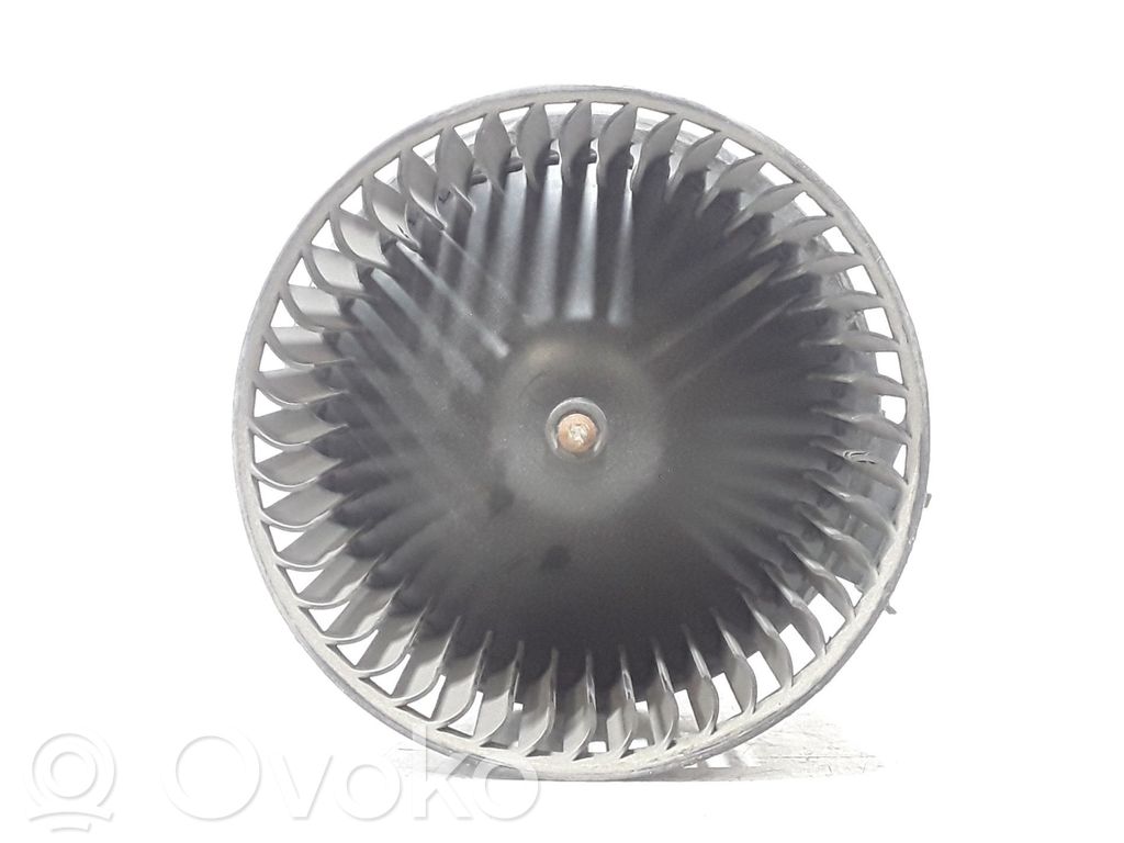 Ford Fiesta Ventilator aerotermă 