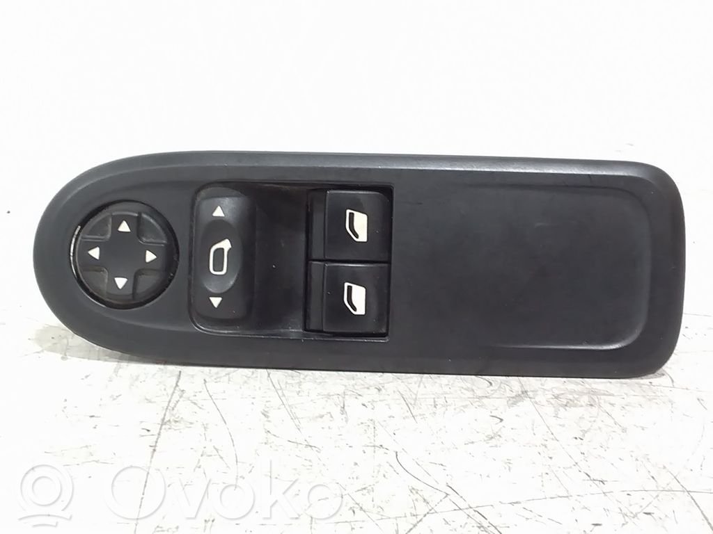 Citroen C3 Schalter el. Fensterheber 