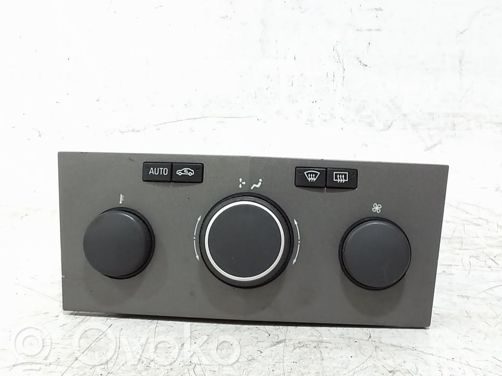Opel Zafira B Unitate control climatizare
