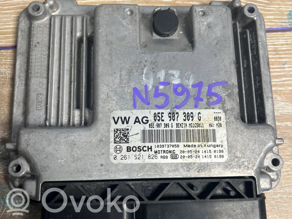 Engine control unit/module   05E907309G,0261S21826,0261S01826