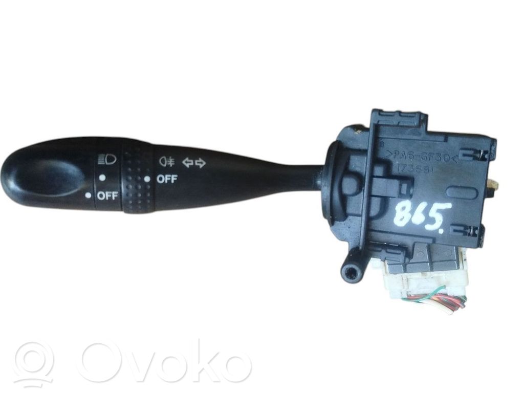 Toyota Corolla Verso E121 Leva indicatori 