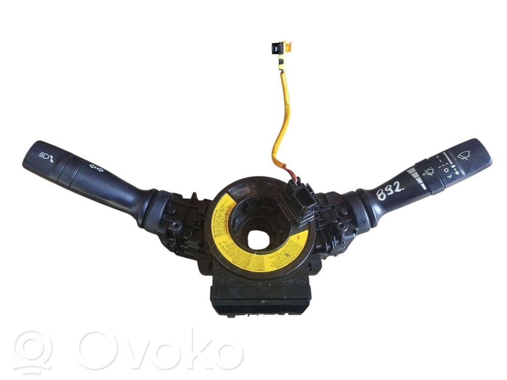 Hyundai i40 Commodo, commande essuie-glace/phare 