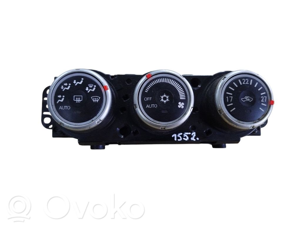 Mitsubishi Lancer VIII Climate control unit 