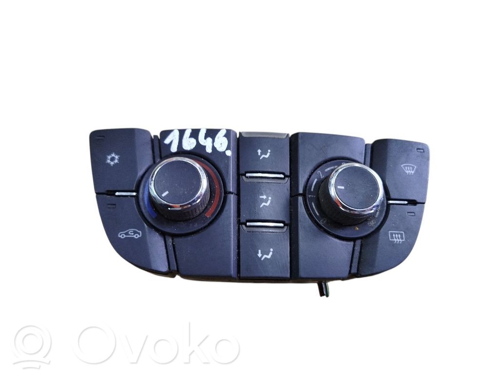 Opel Meriva B Climate control unit 