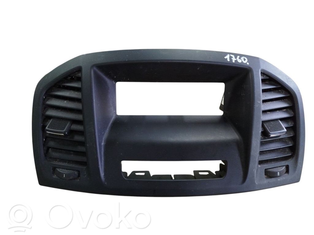 Opel Insignia A Dysze / Kratki środkowego nawiewu deski rozdzielczej 