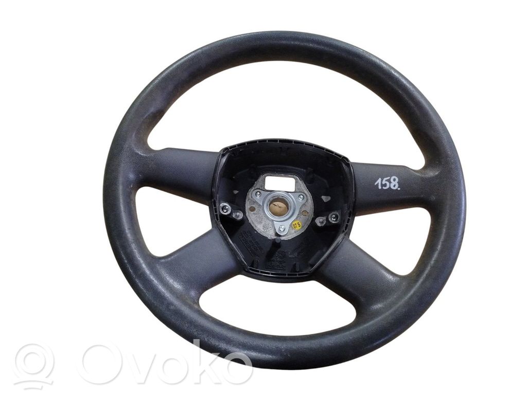 Ohjauspyörä   8P0419091AE