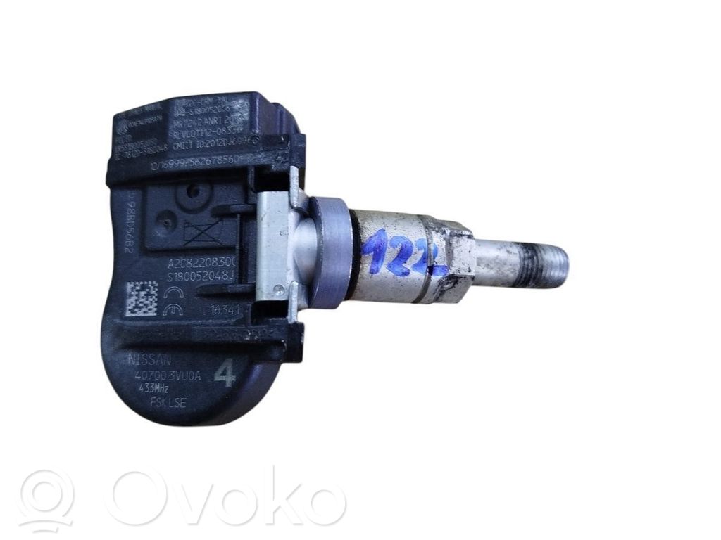 Nissan Qashqai Tire pressure sensor 