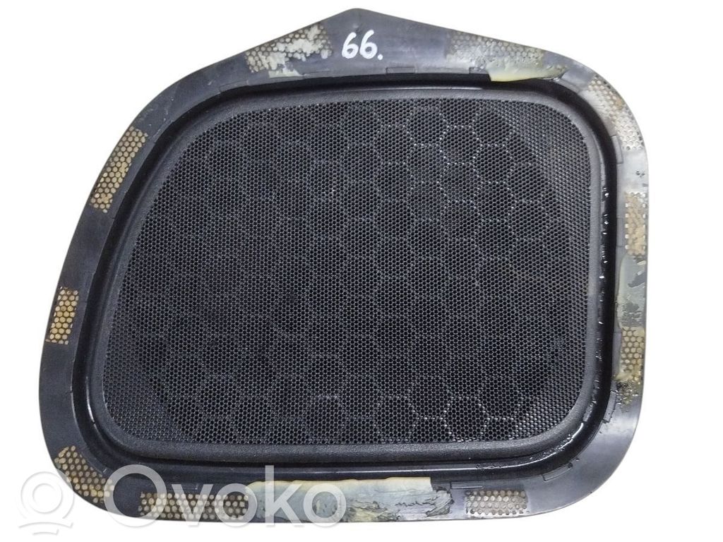 Audi A3 S3 8L Front door speaker 