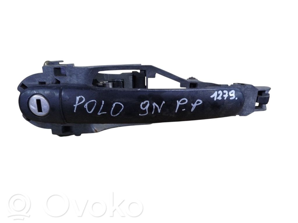 Volkswagen Polo Manecilla externa puerta delantera 