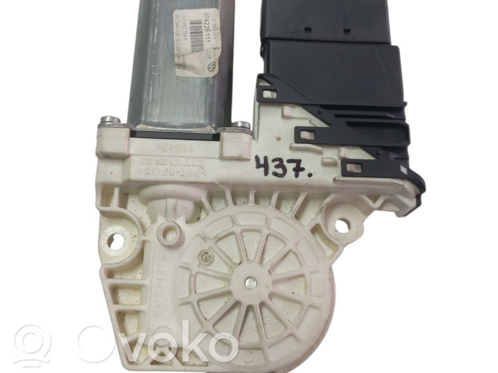 Volkswagen Golf V Silniczek podnoszenia szyby drzwi tylnych 