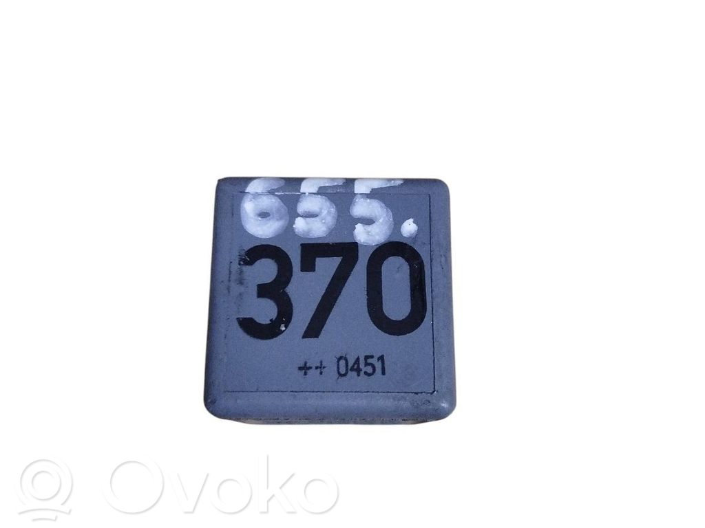 Audi A4 S4 B5 8D Other relay 