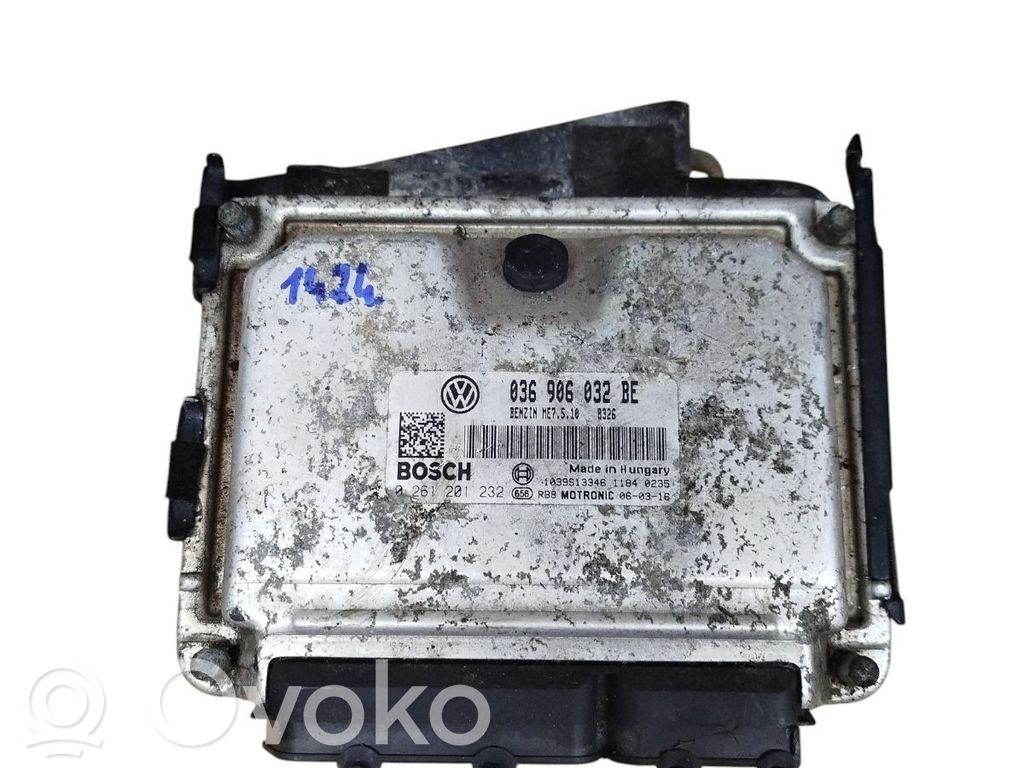 Volkswagen Golf IV Engine control unit/module 