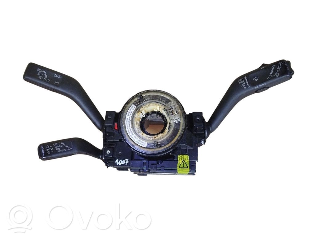 Volkswagen PASSAT B6 Interruptor/palanca de limpiador de luz de giro 