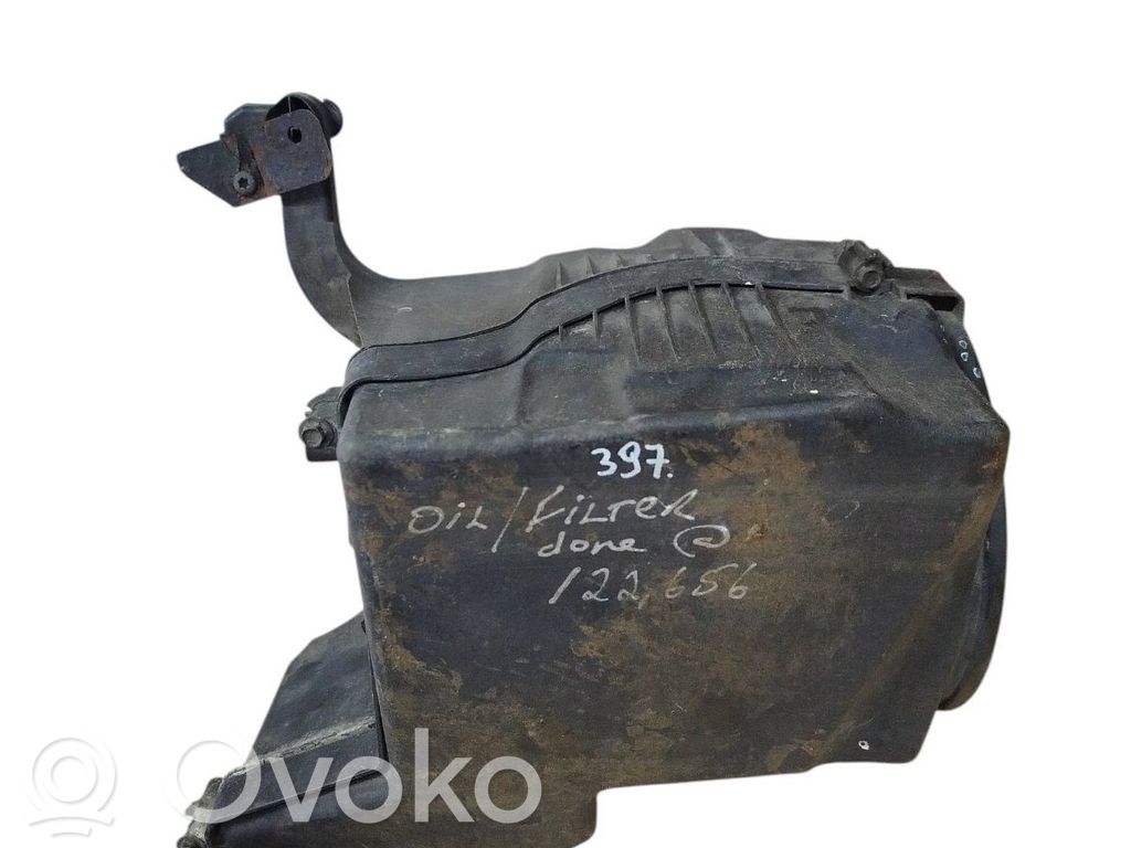 Ford Focus Air filter box 