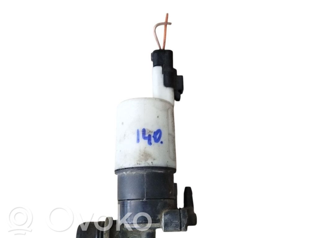Renault Megane II Windscreen/windshield washer pump 