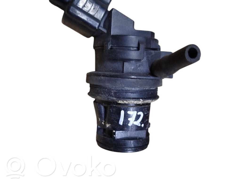 Mazda 6 Windscreen/windshield washer pump 