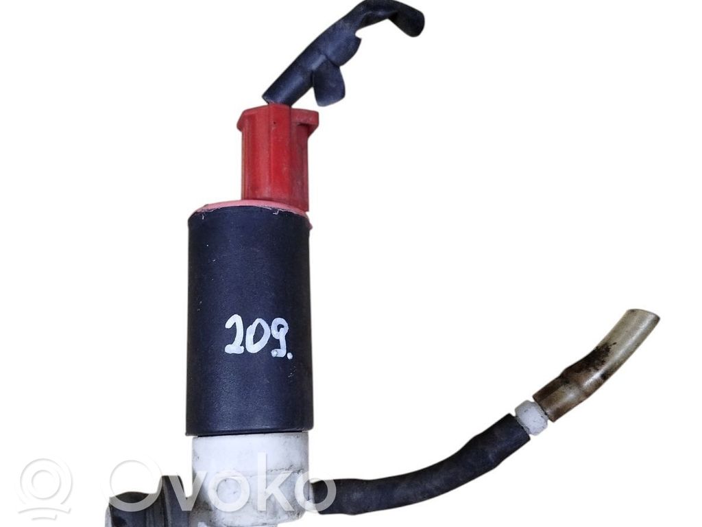 Windscreen/windshield washer pump