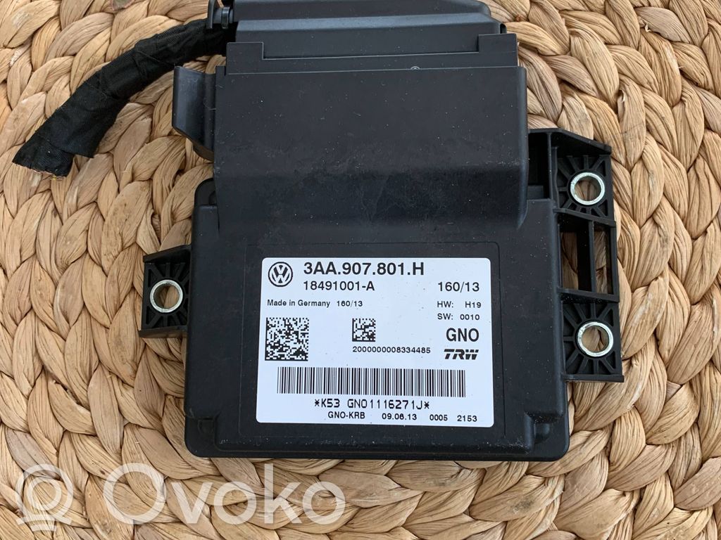 Volkswagen PASSAT B7 Moduł / Sterownik hamulca ręcznego 
