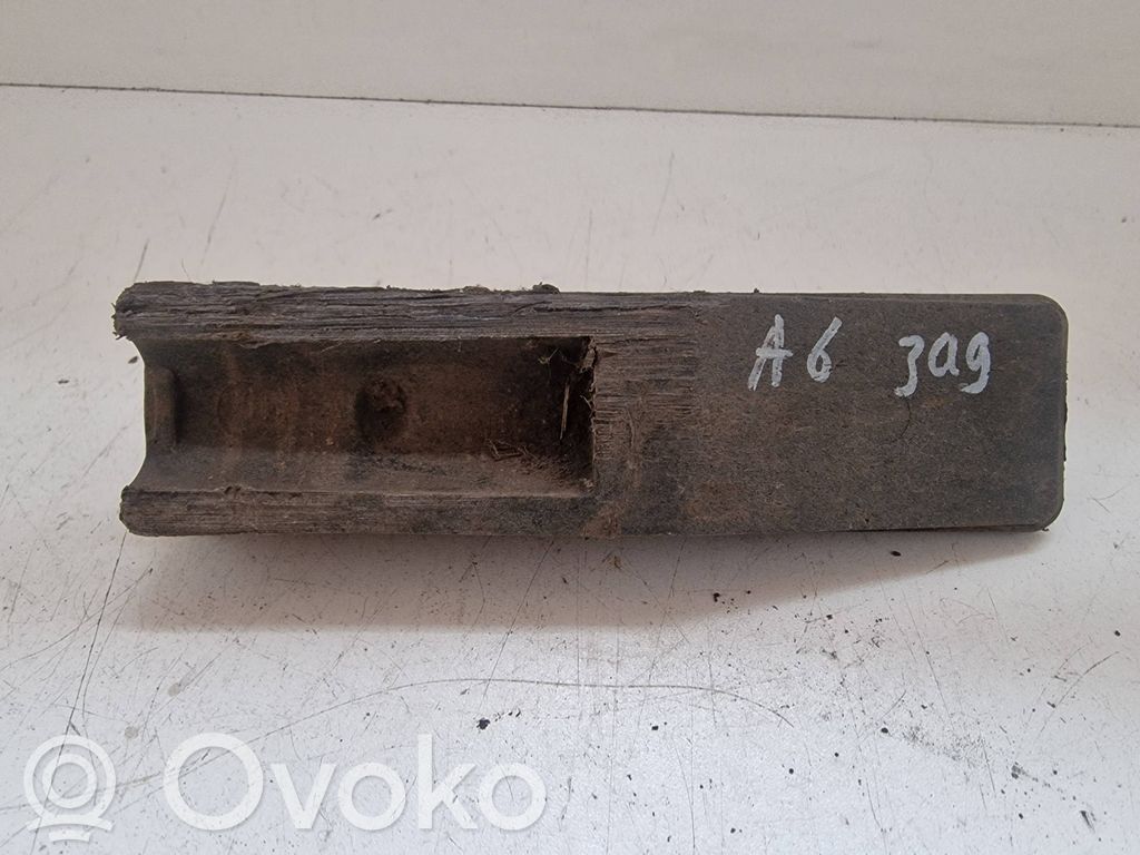 Steckdose   4F0802847