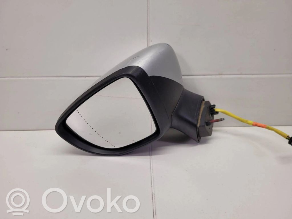 Renault Captur Front door electric wing mirror 
