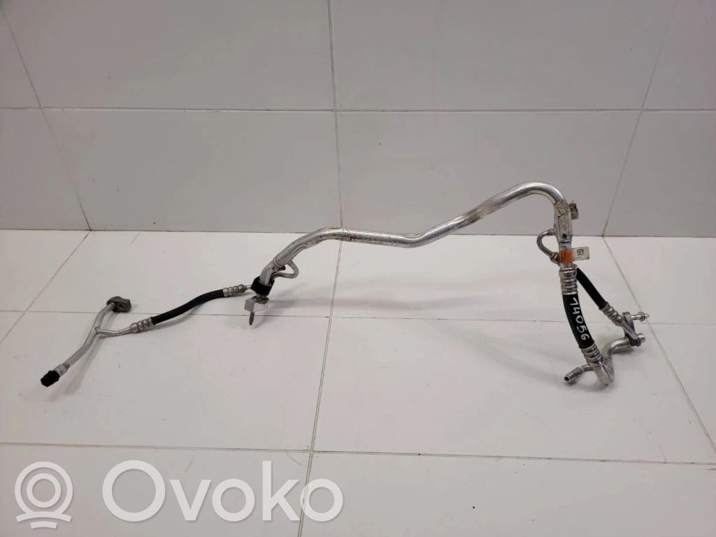 Ilmastointilaitteen putki (A/C)   GV6119E881PF